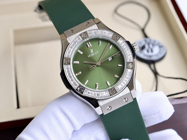 ウブロコピー時計内部構造